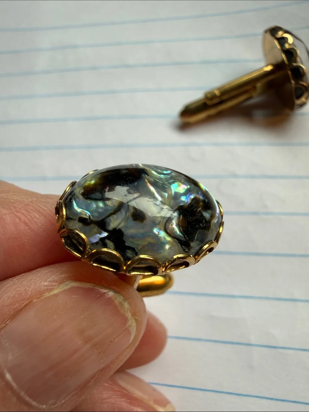 Gold-Tone Abalone Shell Oval Cuff Links — Iridescent Black/Green
